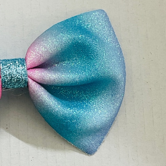 Bow Hair clip - Picture 2 of 4